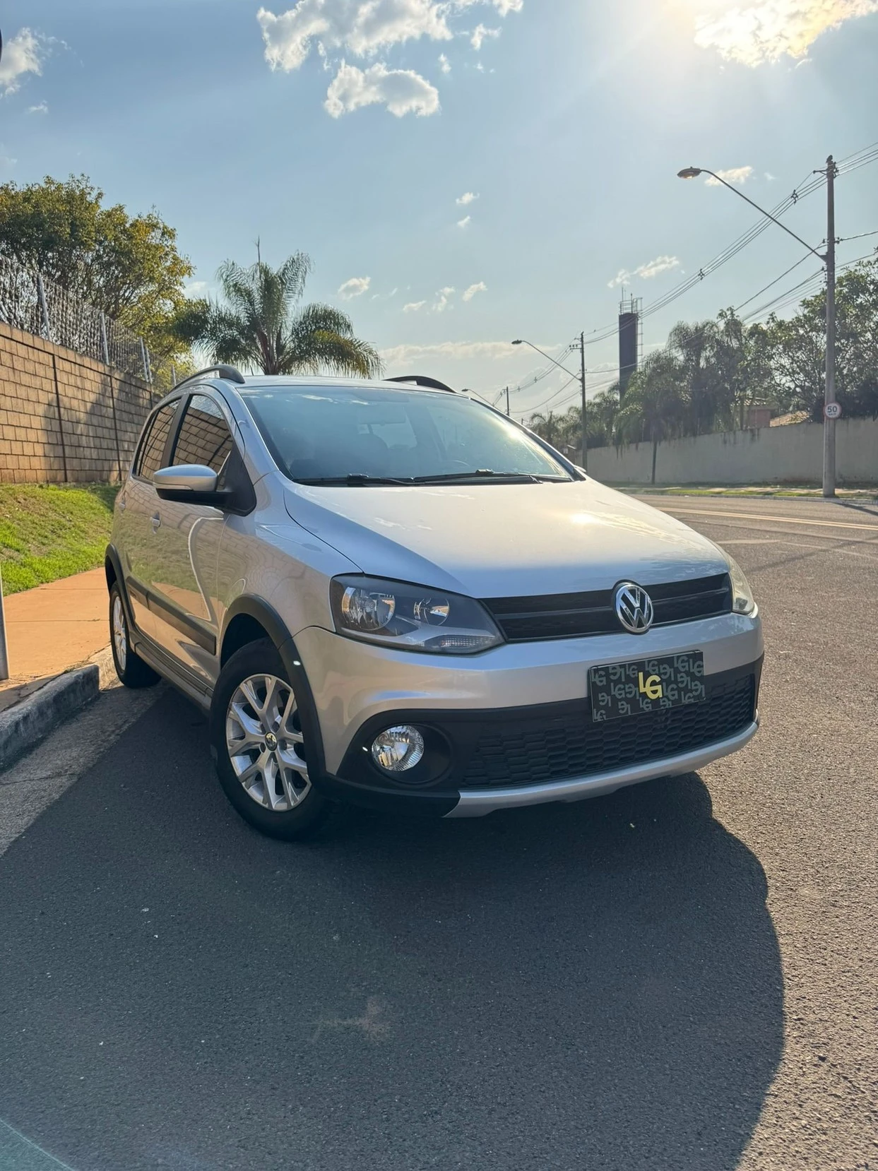 VOLKSWAGEN CROSSFOX