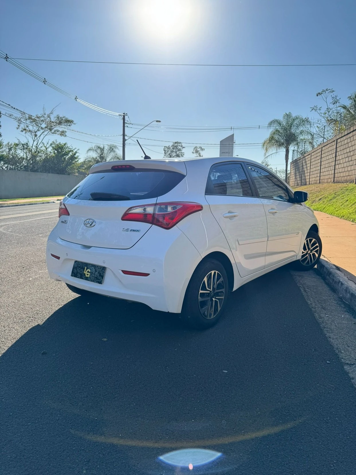 HYUNDAI HB20