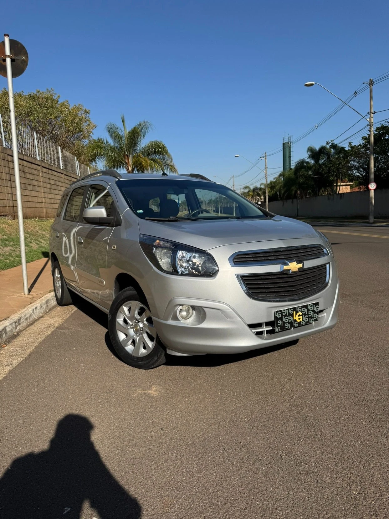CHEVROLET SPIN