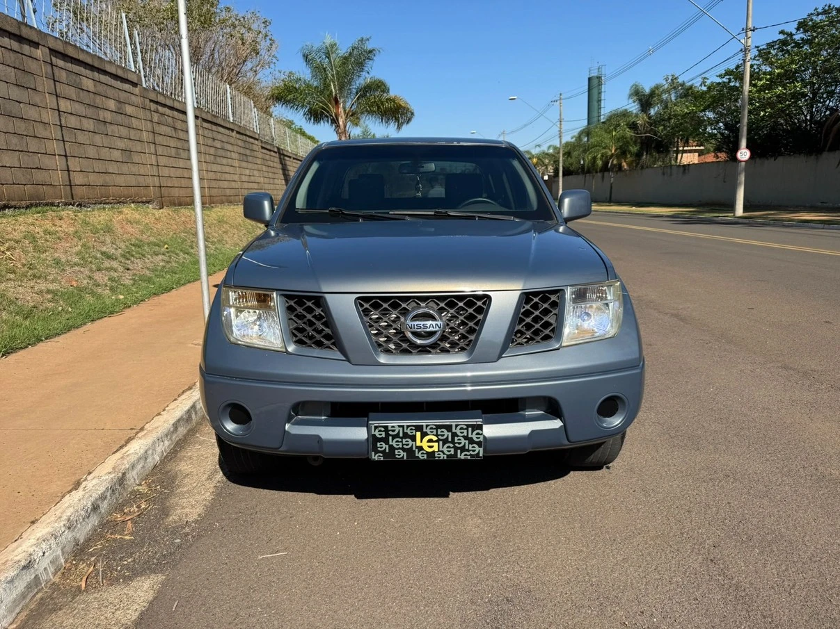NISSAN FRONTIER