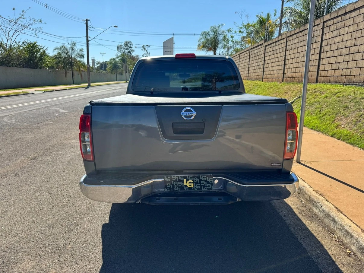 NISSAN FRONTIER