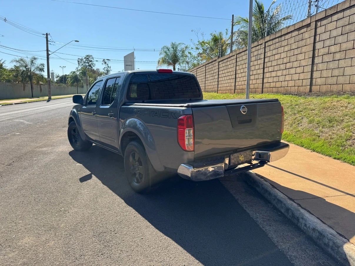 NISSAN FRONTIER