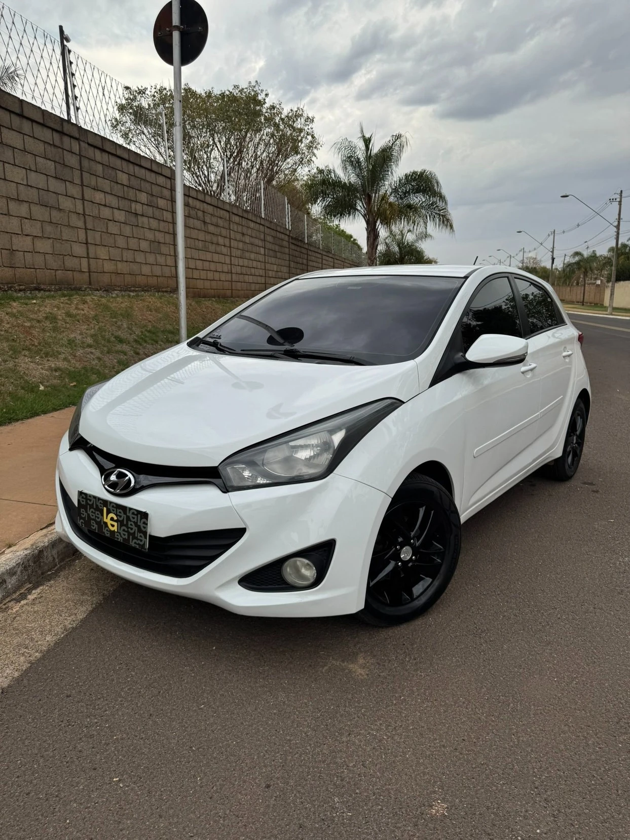 HYUNDAI HB20