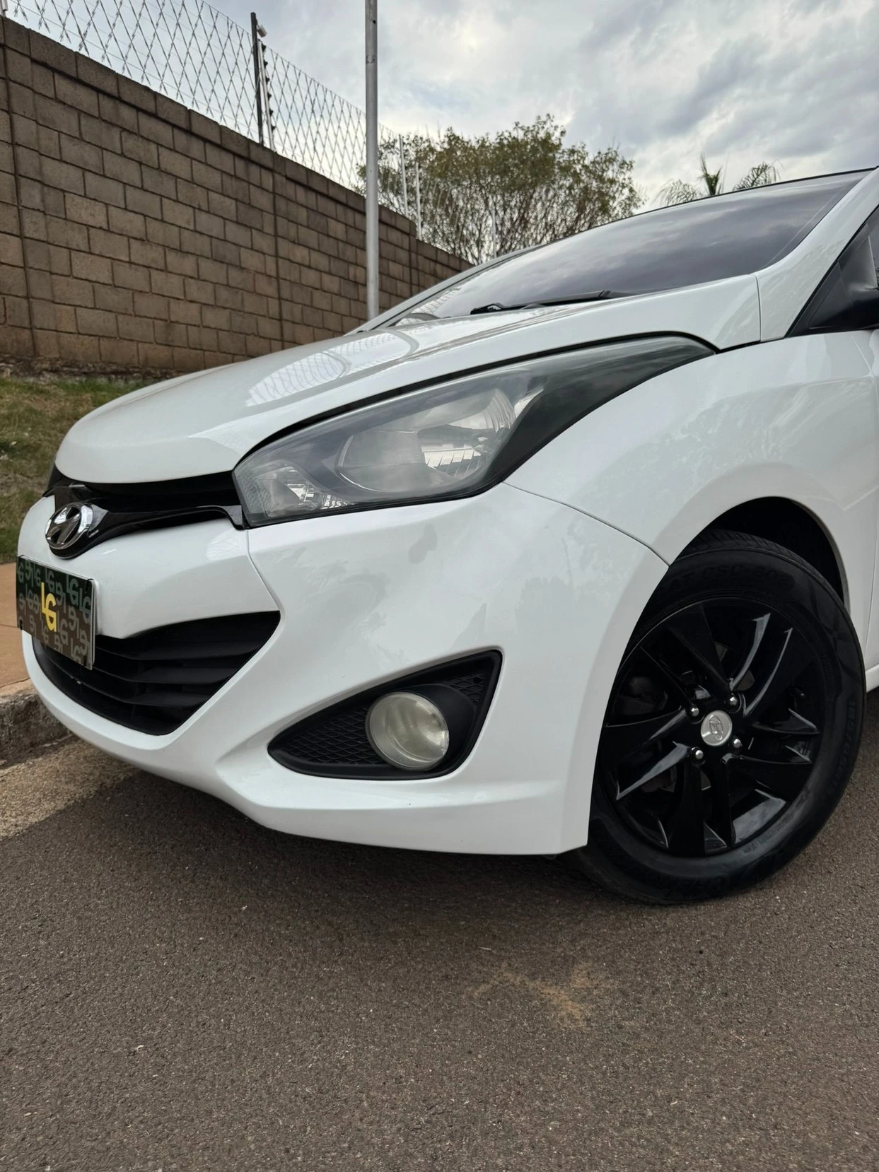 HYUNDAI HB20
