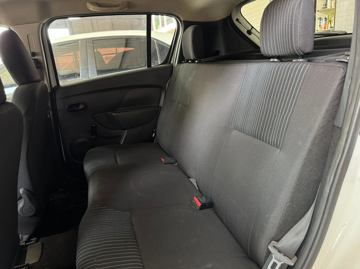 RENAULT SANDERO