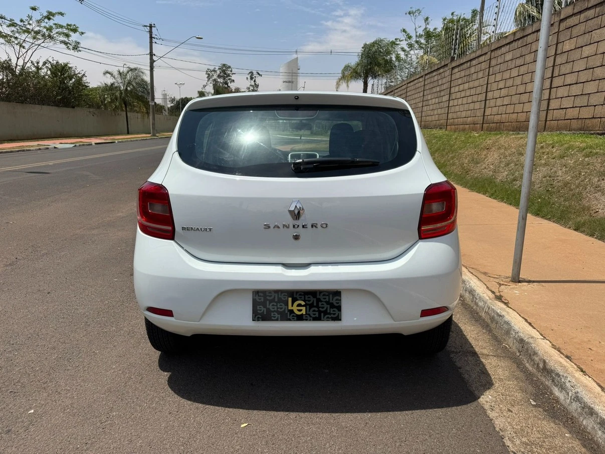 RENAULT SANDERO