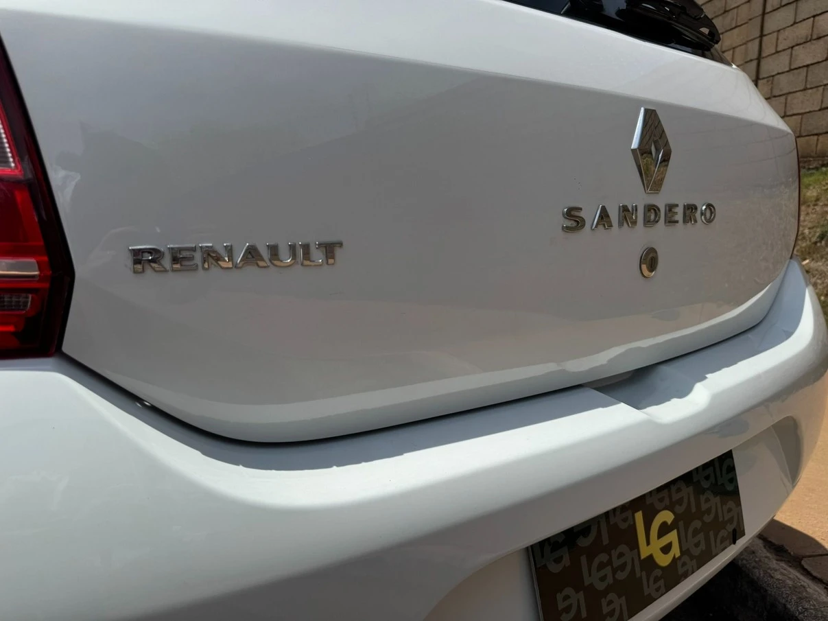 RENAULT SANDERO