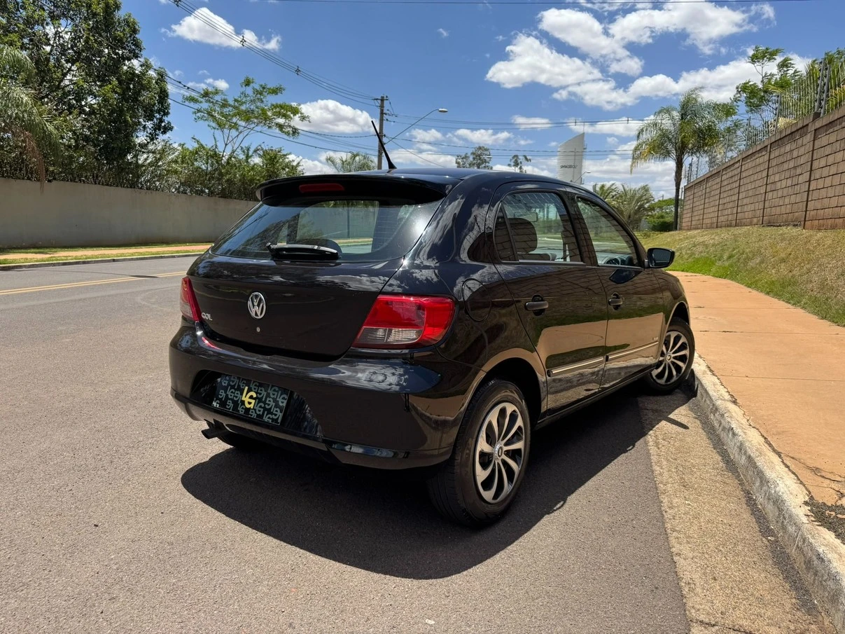 VOLKSWAGEN GOL