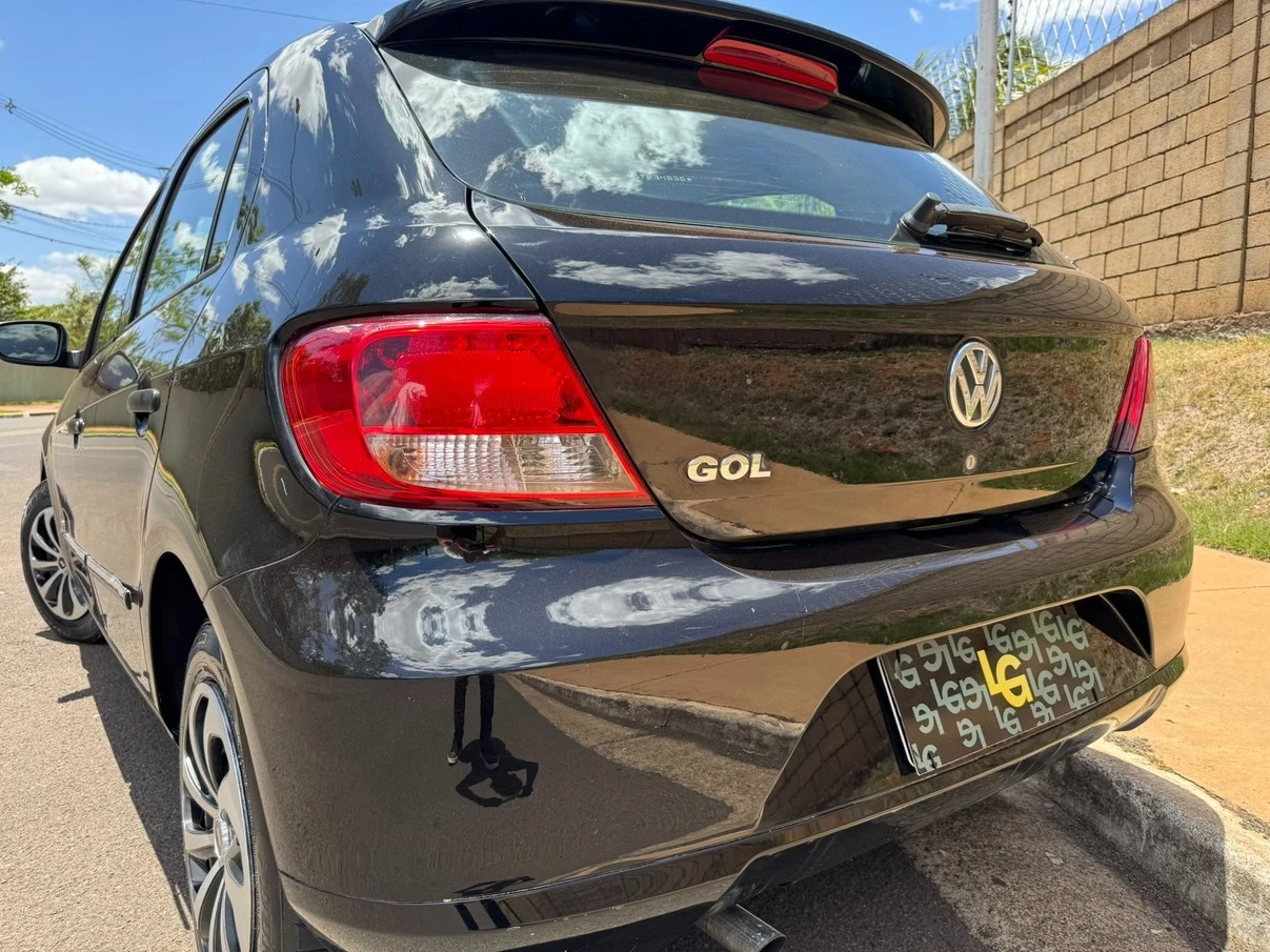 VOLKSWAGEN GOL