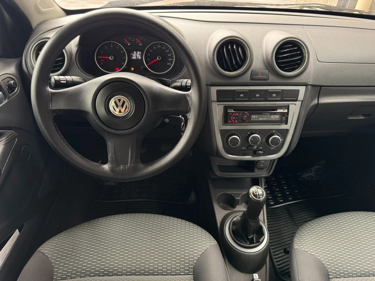 VOLKSWAGEN GOL