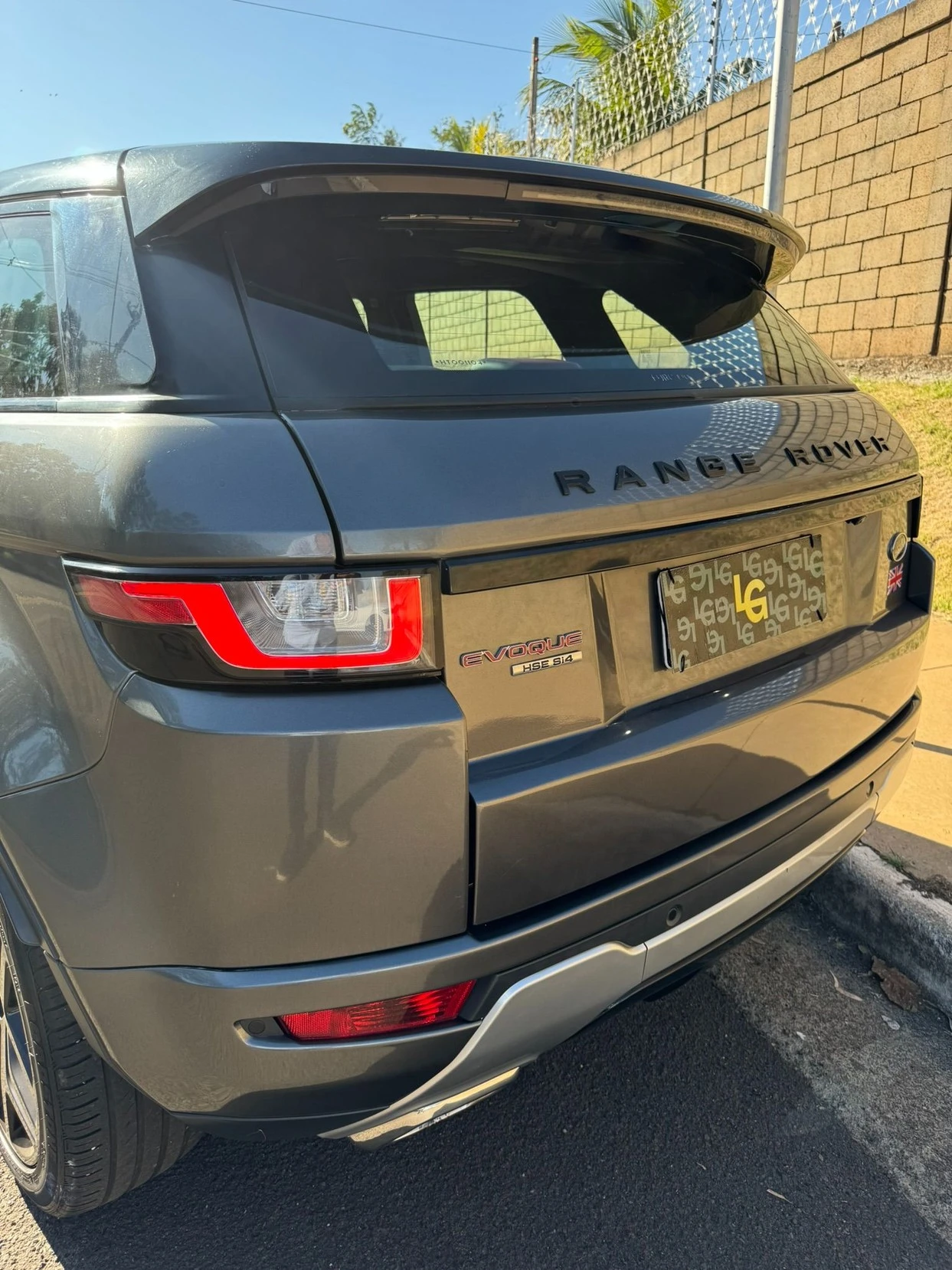 LAND ROVER RANGE ROVER EVOQUE