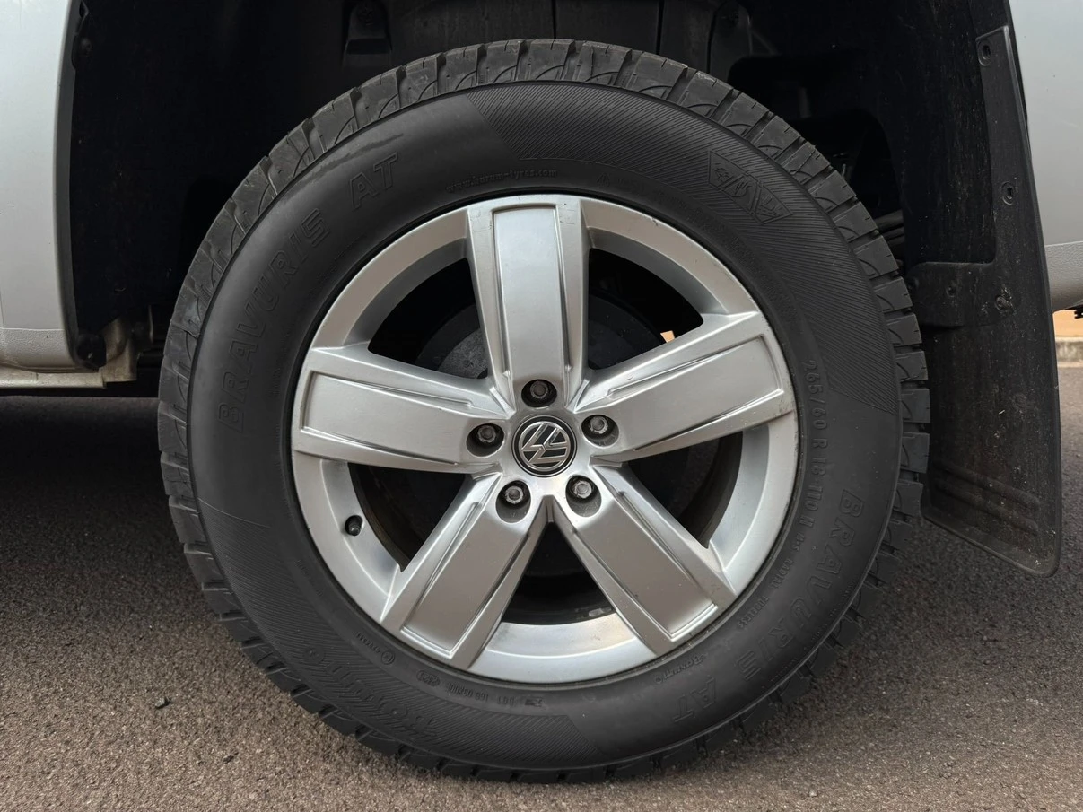 VOLKSWAGEN AMAROK