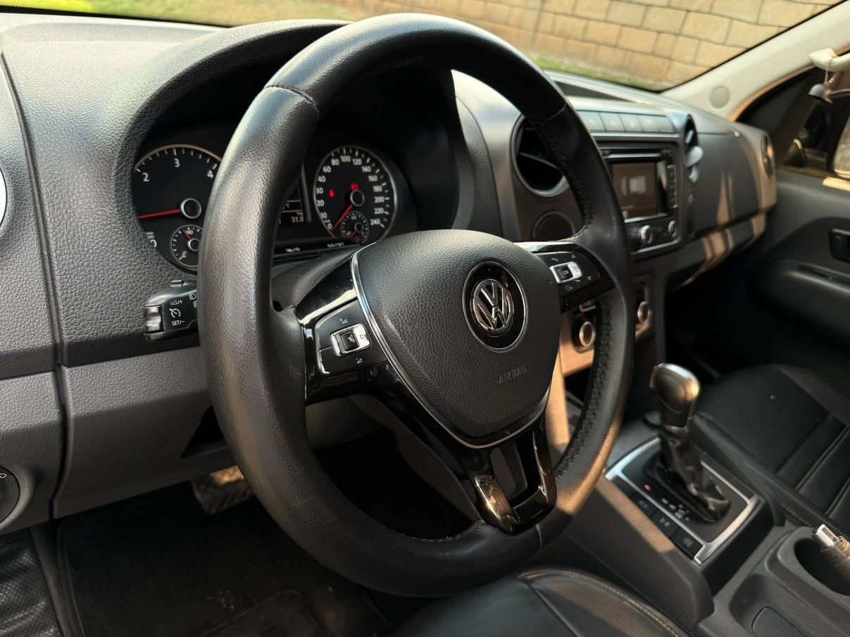VOLKSWAGEN AMAROK