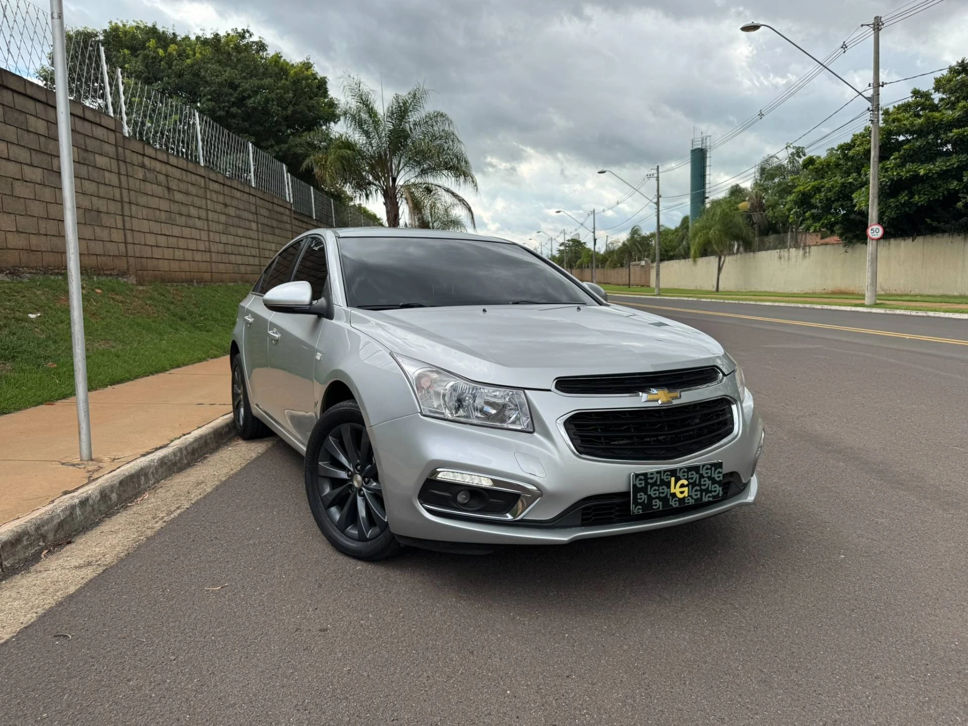 CHEVROLET CRUZE