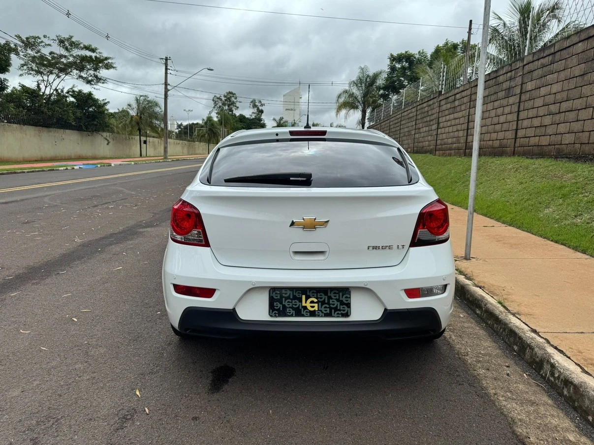 CHEVROLET CRUZE