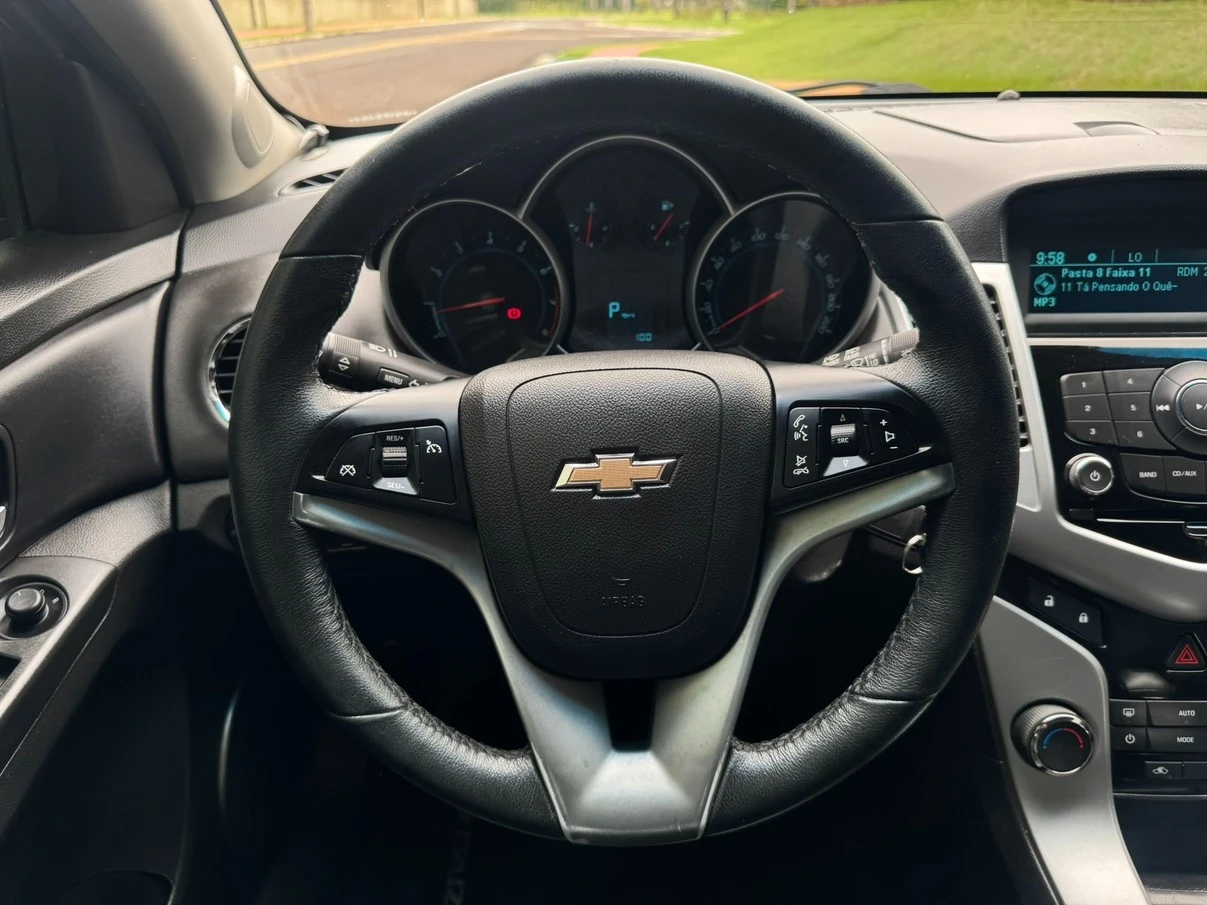 CHEVROLET CRUZE