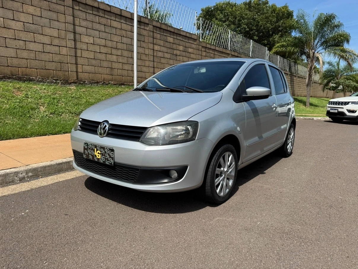 VOLKSWAGEN FOX