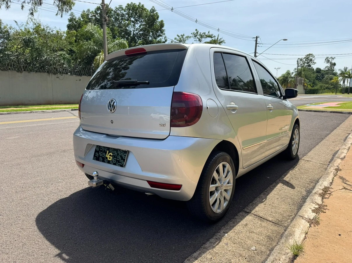 VOLKSWAGEN FOX