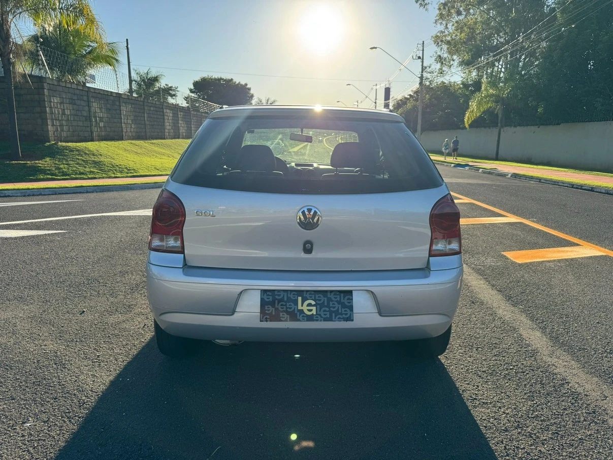 VOLKSWAGEN GOL