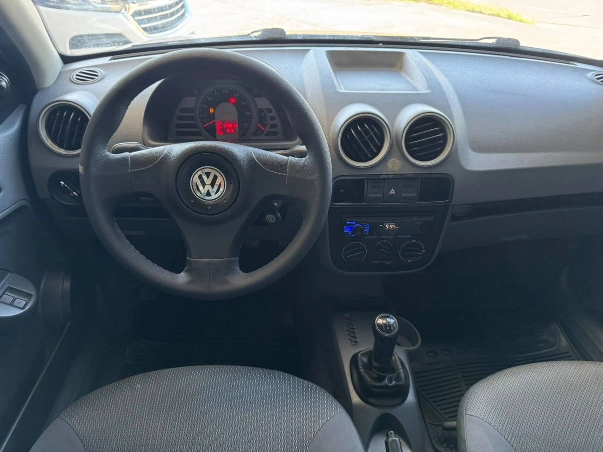 VOLKSWAGEN GOL