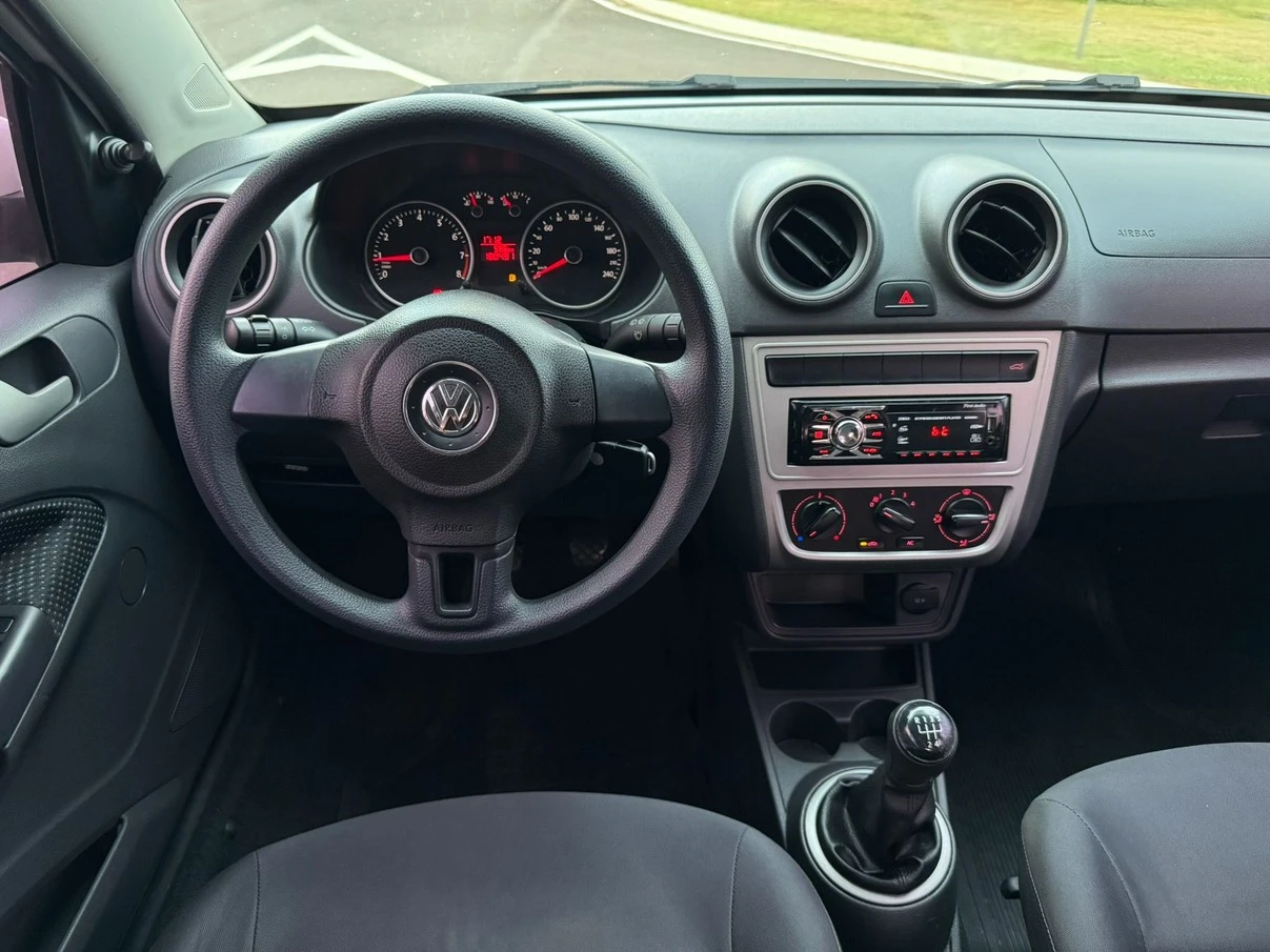 VOLKSWAGEN GOL
