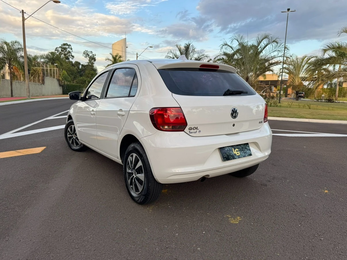 VOLKSWAGEN GOL