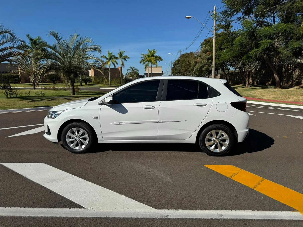 CHEVROLET ONIX