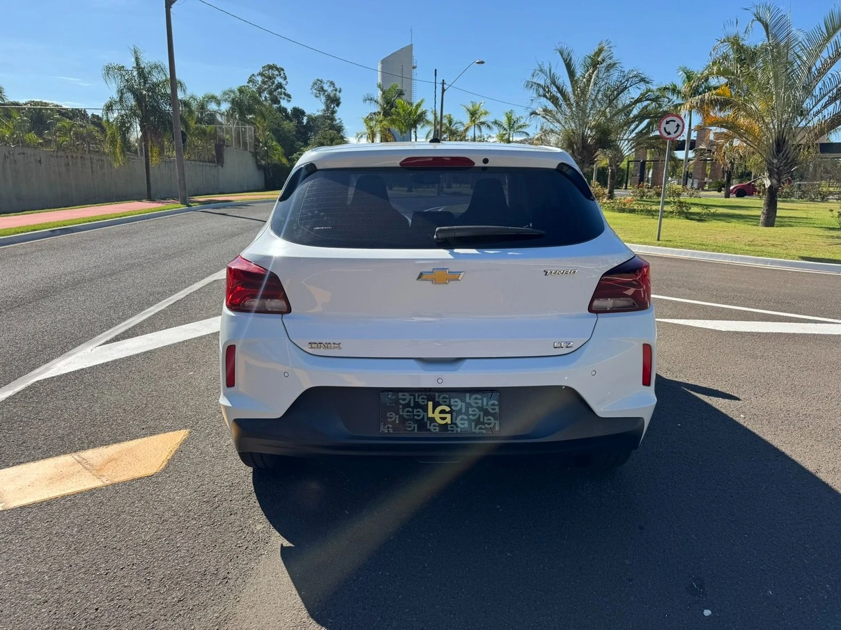 CHEVROLET ONIX