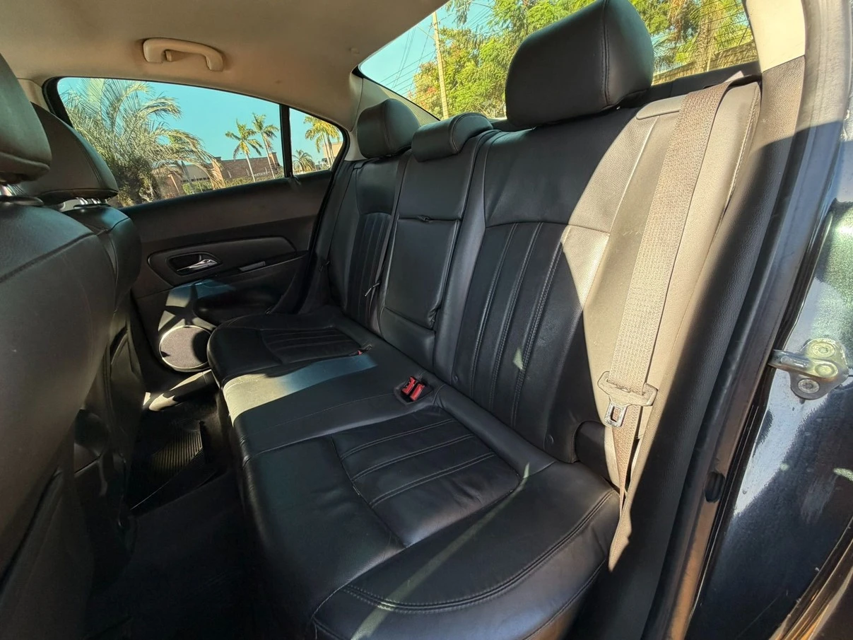 CHEVROLET CRUZE