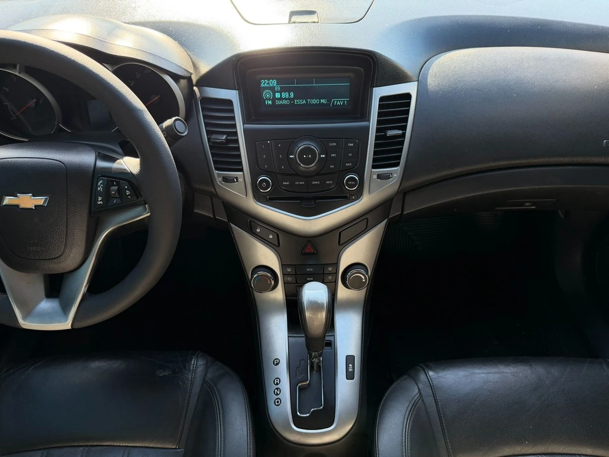 CHEVROLET CRUZE