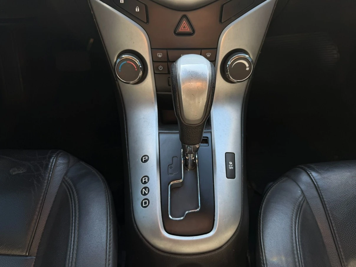 CHEVROLET CRUZE