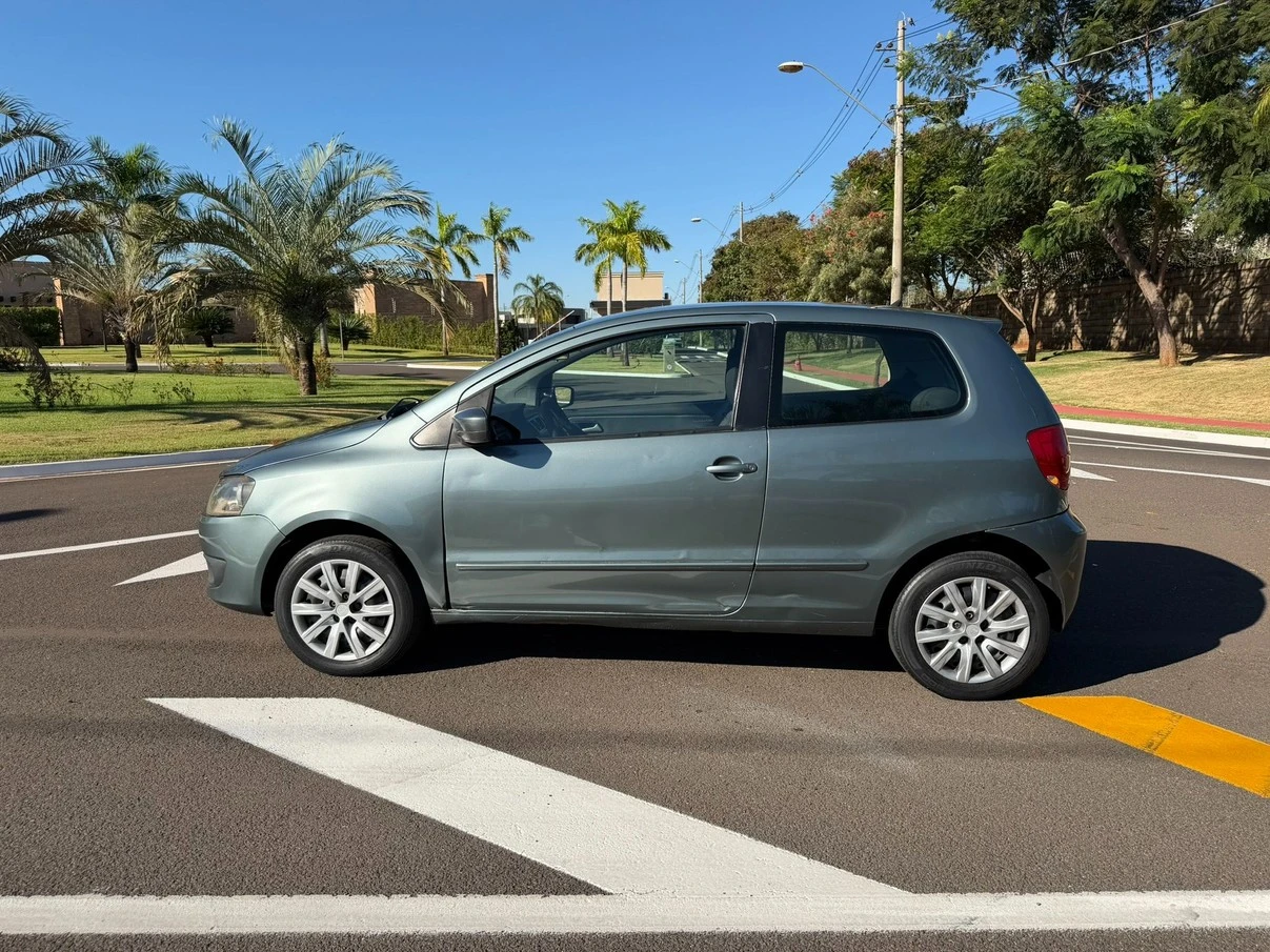 VOLKSWAGEN FOX