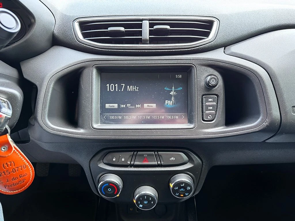 CHEVROLET PRISMA