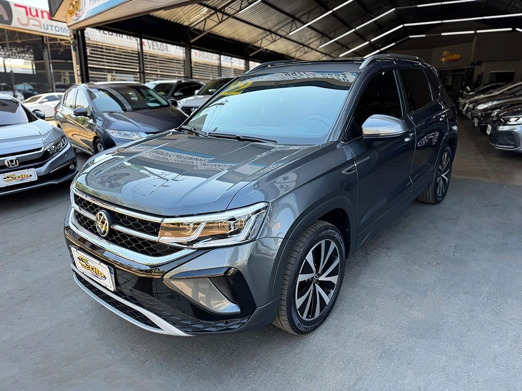 VOLKSWAGEN TAOS