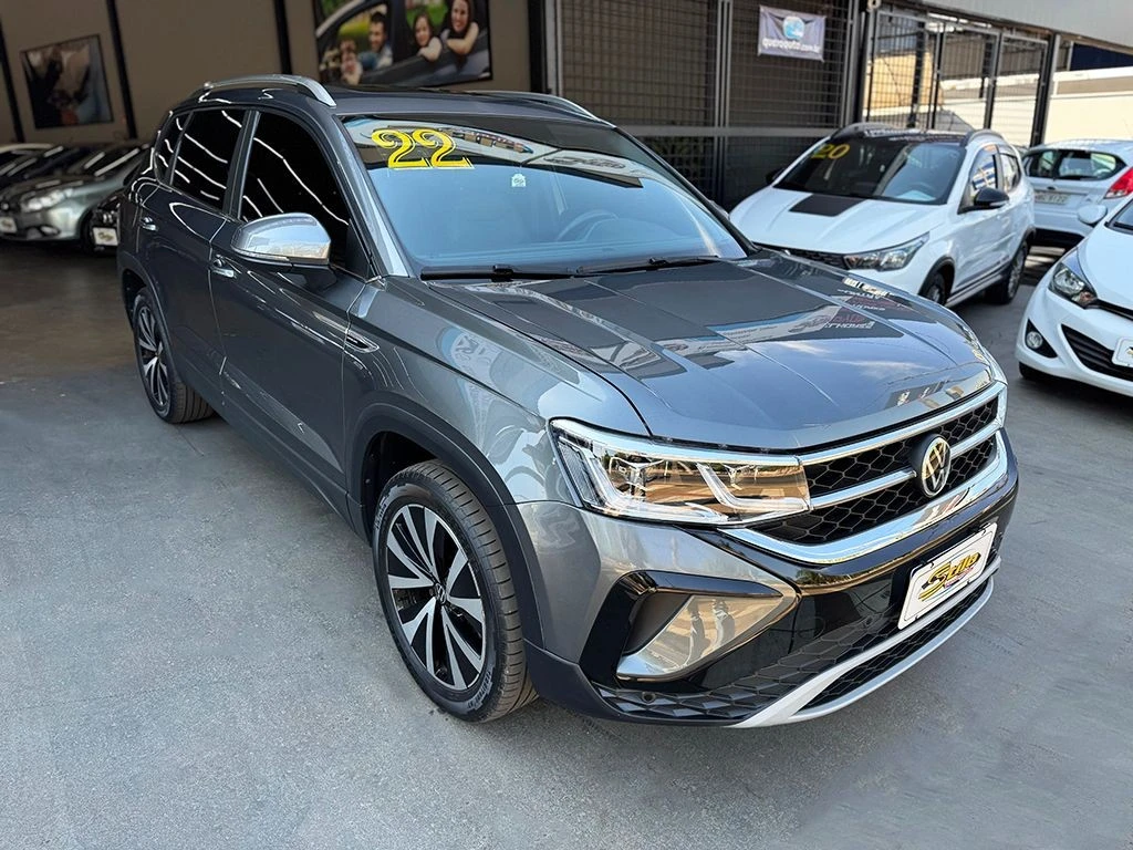 VOLKSWAGEN TAOS