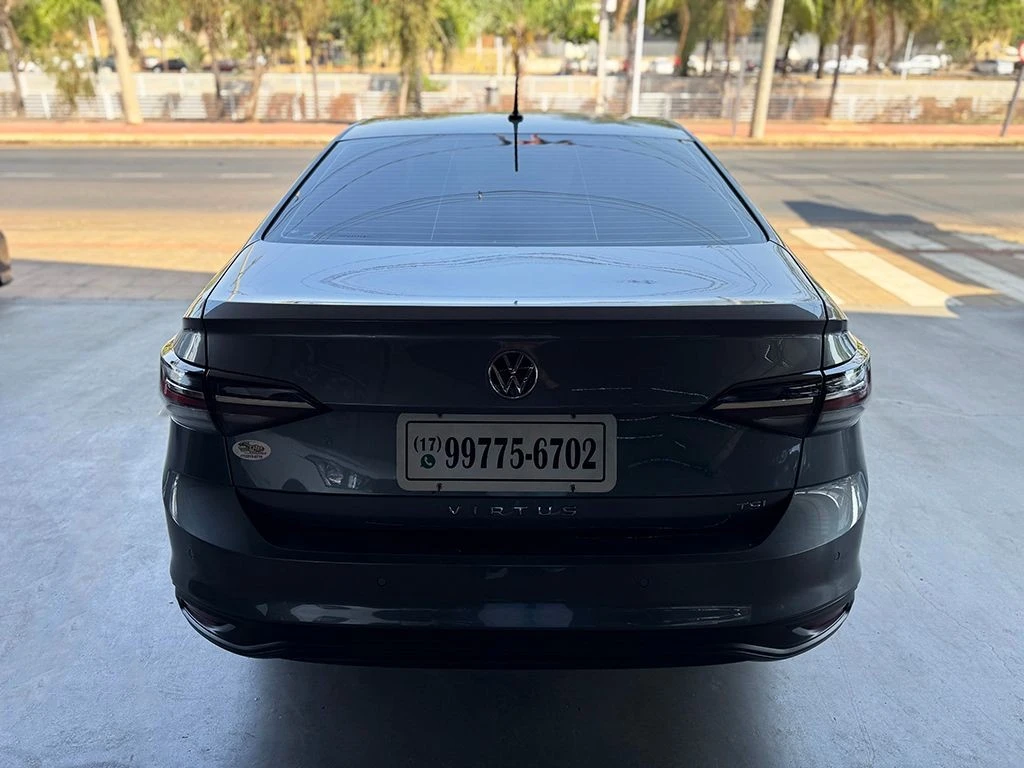 VOLKSWAGEN VIRTUS