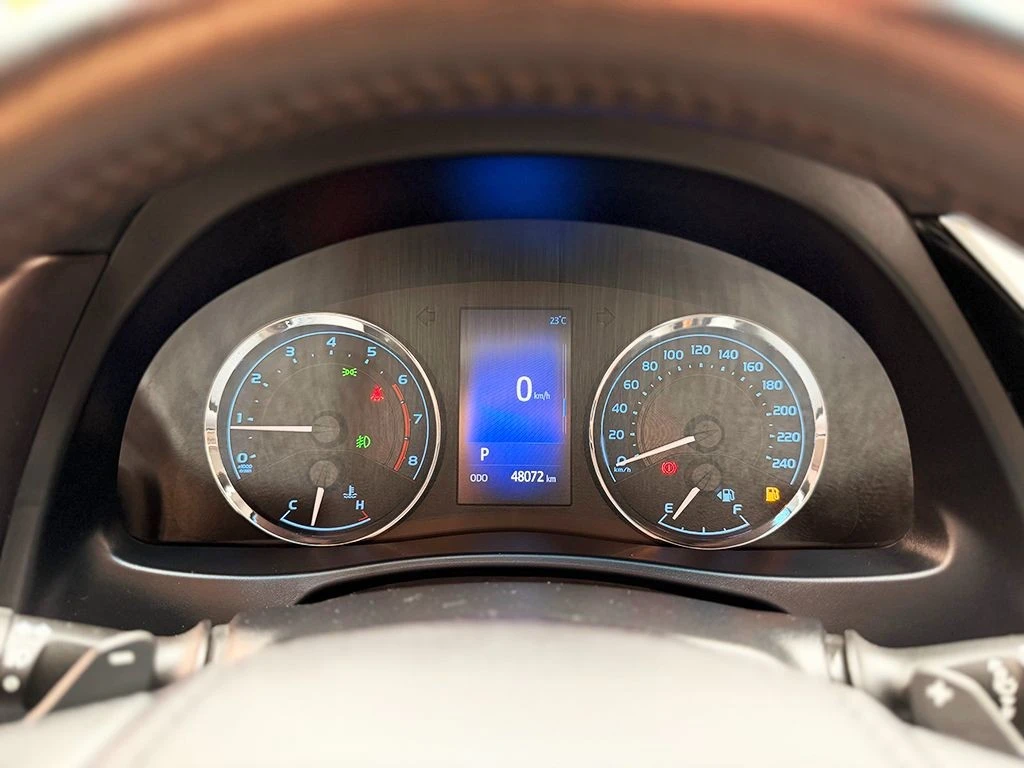 TOYOTA COROLLA