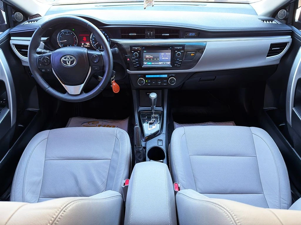 TOYOTA COROLLA