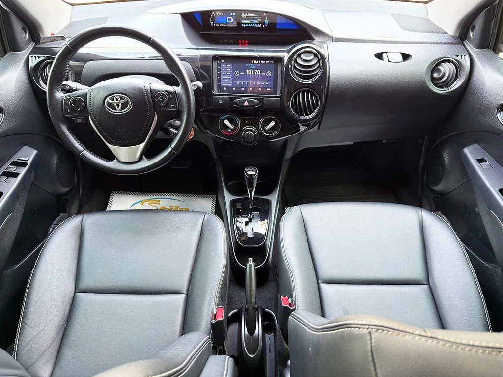 TOYOTA ETIOS
