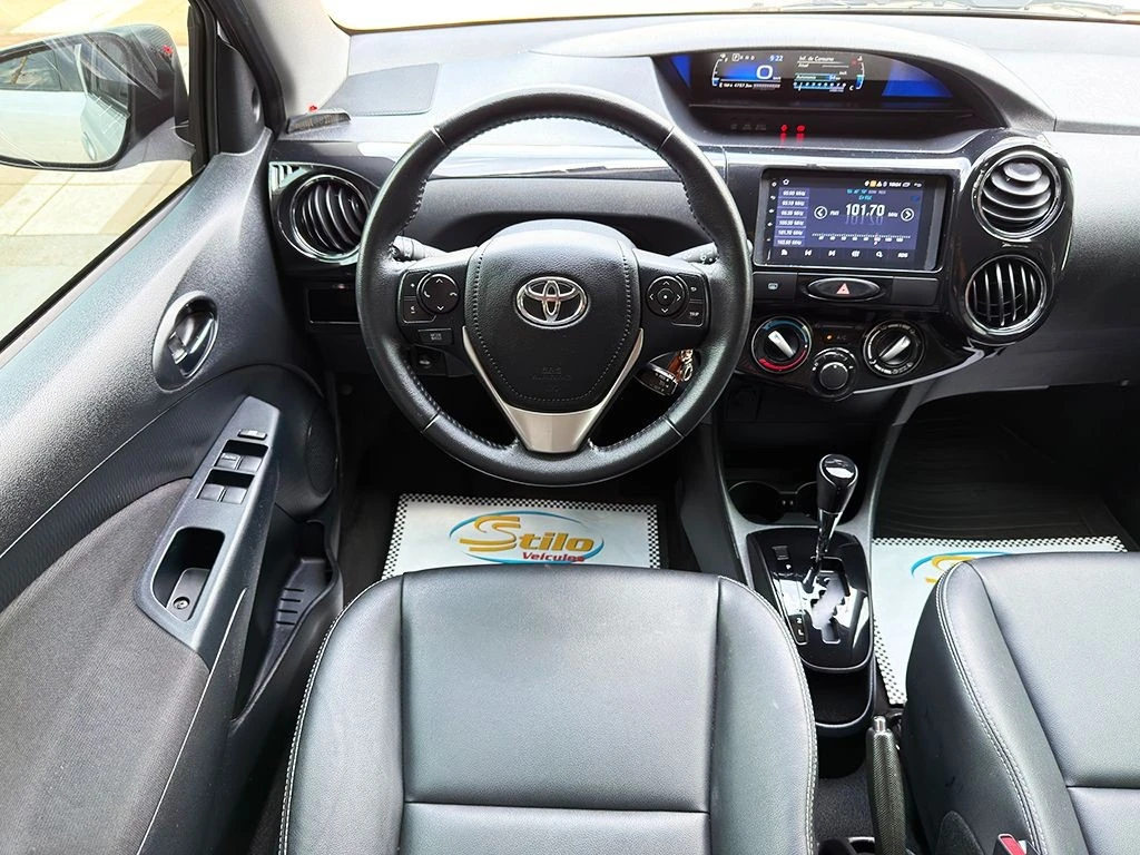TOYOTA ETIOS