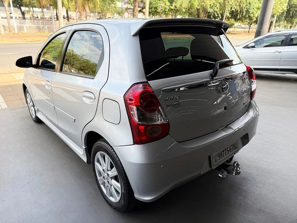 TOYOTA ETIOS