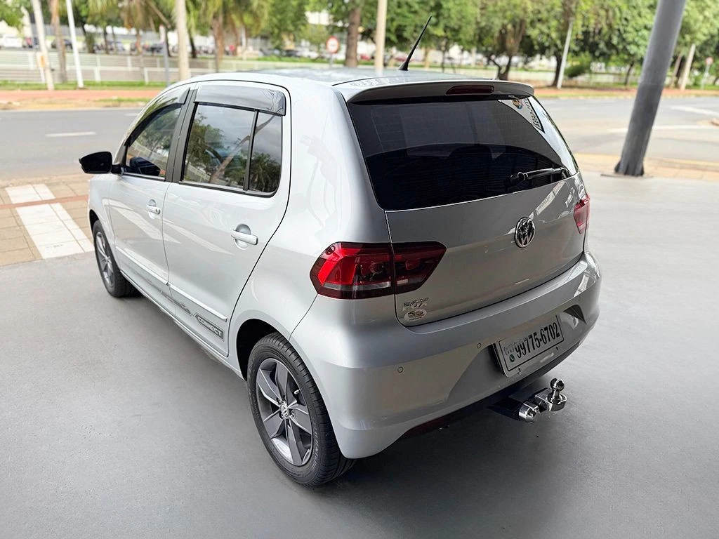 VOLKSWAGEN FOX