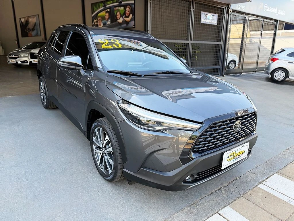 TOYOTA COROLLA CROSS