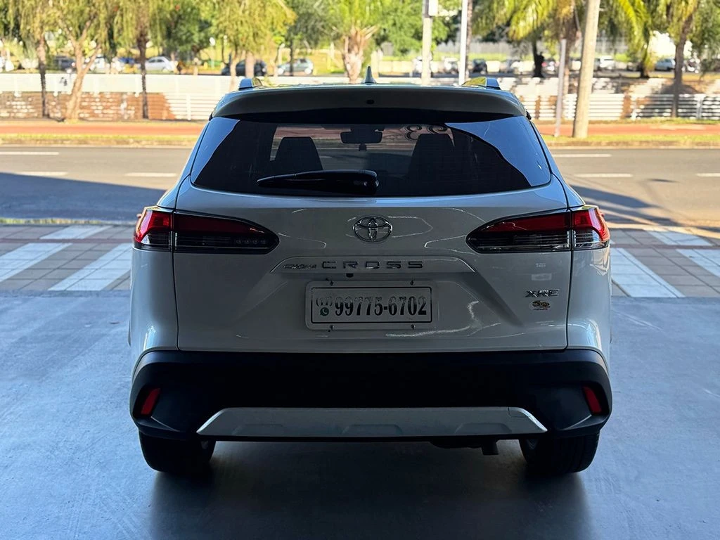 TOYOTA COROLLA CROSS