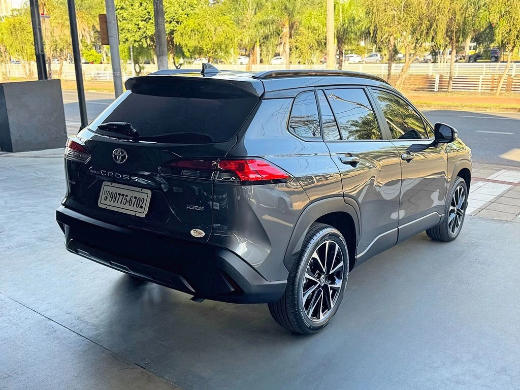 TOYOTA COROLLA CROSS