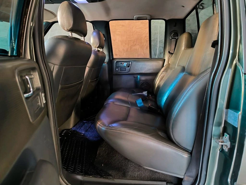 CHEVROLET S10