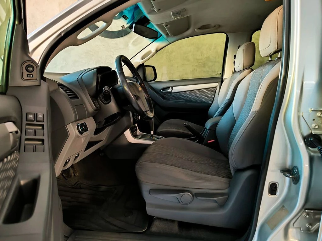CHEVROLET S10