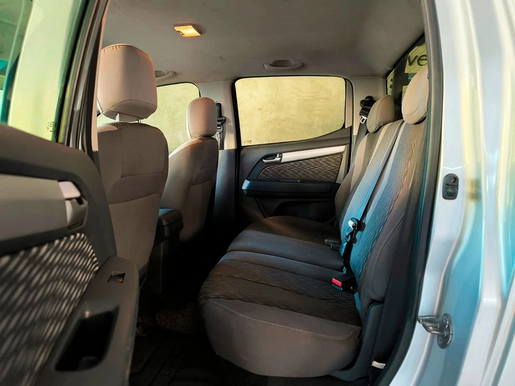 CHEVROLET S10