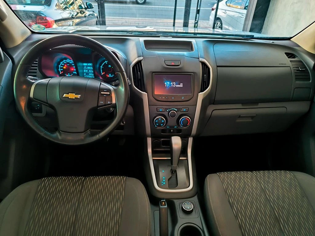 CHEVROLET S10