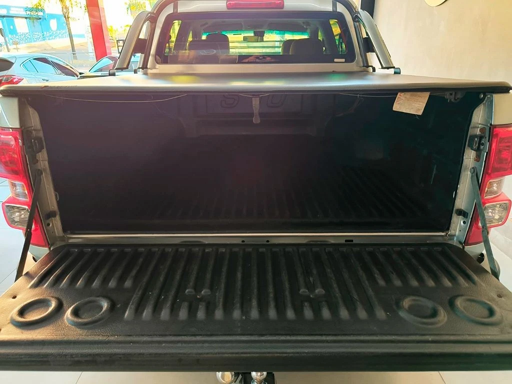 CHEVROLET S10